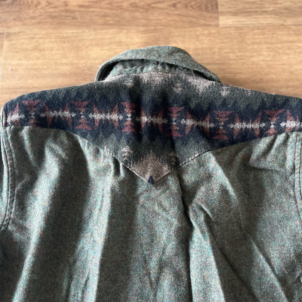 Pendleton Wool Button Up - image 4